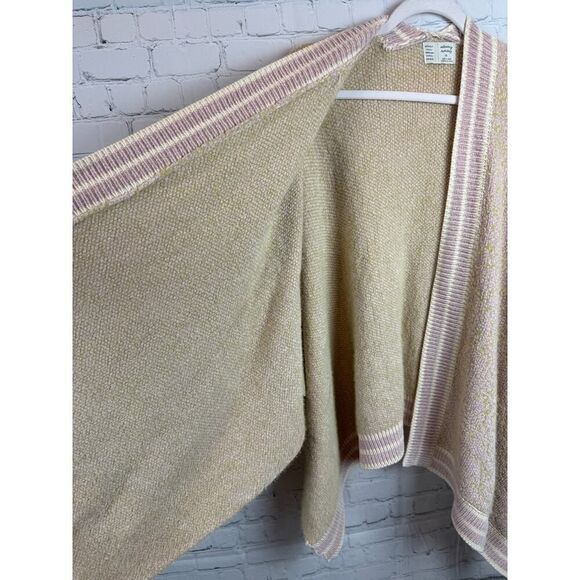SATURDAY SUNDAY Anthropologie fluffy cozy knit poncho ruana cape wrap OS NWOT - Picture 8 of 10